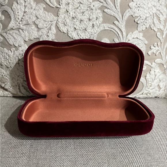 Gucci Burgundy Velvet Women's Bag - Picture 1 of 2